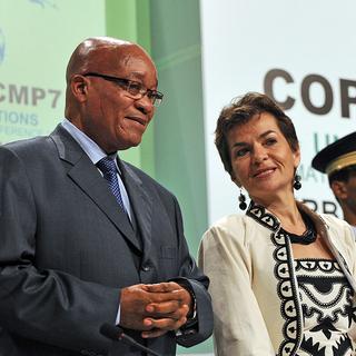 Le président sud-africain Jacob Zuma et la responsable Climat de l'ONU Christina Figueres à l'ouverture de la conférence, ce lundi 28 novembre 2011. [Alexander Joe]