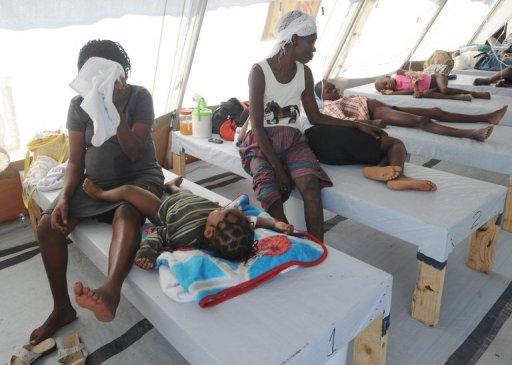 Des malades du choléra, le 22 décembre 2010 à Sarthe, près de Port-au-Prince, en Haïti