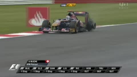 Automobilisme / F1 (GP de Grande-Bretagne): incidents pour Buemi (pneu éclaté accrochage avec Di Resta) et Vettel (a calé aux stand)