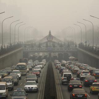 En Chine, la pollution de l'air atteint une concentration moyenne de 98 microgrammes par mètre cube. [Diego Azubel]