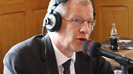Jean-Pierre Siggen (PDC), au Café des Arcades à Fribourg le 3 novembre 2011. [Kathrin Riedo]