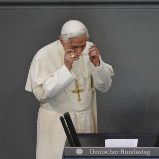Le pape Benoît XVI au moment de son discours devant la Chambre basse du Parlement allemand, au Reichtag. [Odd Andersen]