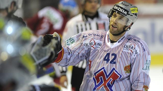 Auteur d'un doublé dans les cinq dernières minutes, Preissing a été le "game winning man" pour Bienne. [Marcel Bieri]