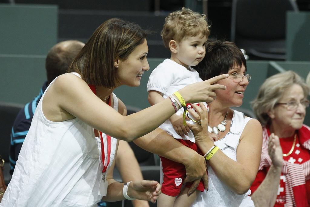 Ilham Vuilloud, l'ex-compagne de Wawrinka, et leur fille Alexia étaient également de la partie. [KEYSTONE - Peter Klaunzer]