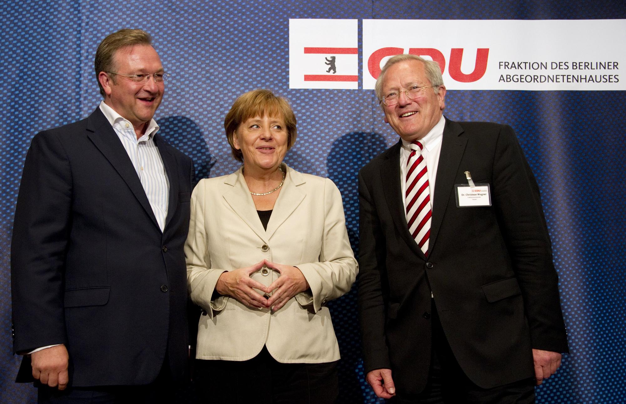 Angela Merkel en réunion de parti du CDU, dimanche. [AFP - Odd Andersen]