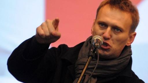 Le blogueur Alexeï Navalny prenant la parole lors d'un rassemblement à Moscou le 24 décembre 2011
