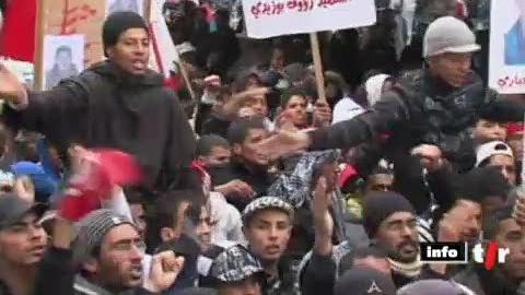 Tunisie: la parole a été libérée de manière spectaculaire, avec des manifestations de masse