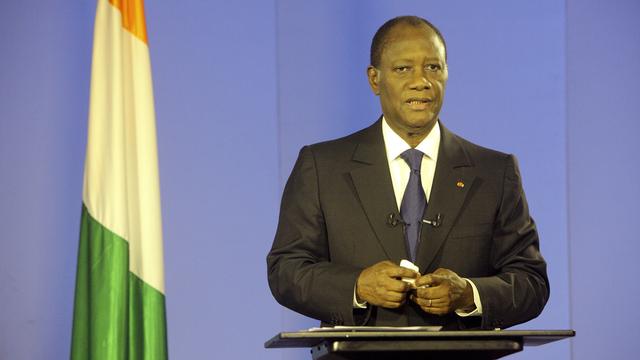 Le président Alassane Ouattara s'est adressé à la nation lundi soir dans son quartier général du Golf Hotel. [KEYSTONE - Aristide Bodegla]