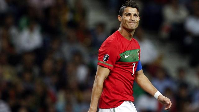 Le génie portugais Cristiano Ronaldo est désormais habitué à l'exercice des barrages. [KEYSTONE - José Coelho]