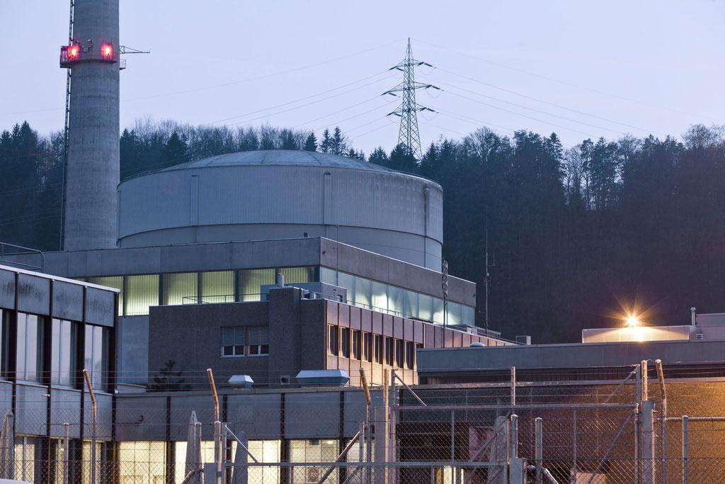24 mars 2011: la centrale de Mühleberg, dans le canton de Berne. [Martin Ruetschi]