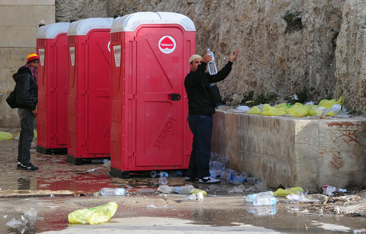 Les conditions de vie à Lampedusa sont difficiles. [AFP - Alberto Pizzoli]