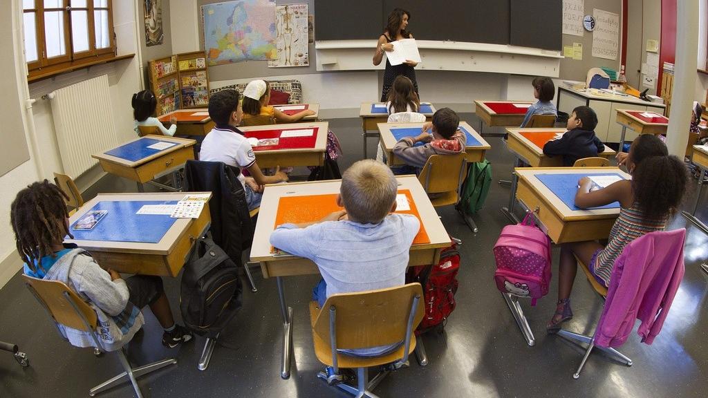 En Suisse romande, les écarts de niveau entre écoliers a diminué. [Salvatore Di Nolfi]
