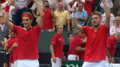 Tennis / Coupe Davis (Suisse - Portugal): double. La fin du match. Wawrinka/Federer s'imposent en 3 manches et la Suisse bat le Portugal 3-0