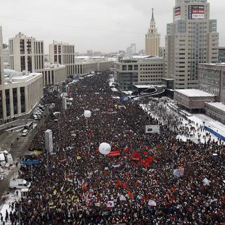 La perspective Sakharov était noir de monde samedi après-midi à Moscou. [Denis Sinyakov]