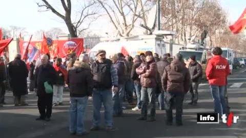 Italie: les employés de Fiat ont accepté une série de mesures drastiques pour sauver leur emploi