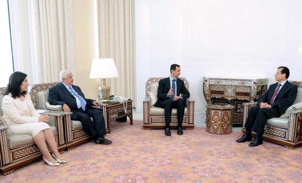 Lors d'un entretien avec le ministre libanais des Affaires étrangères le 7 août, Bachar al-Assad a justifié la répression par une lutte contre des "hors-la-loi".
