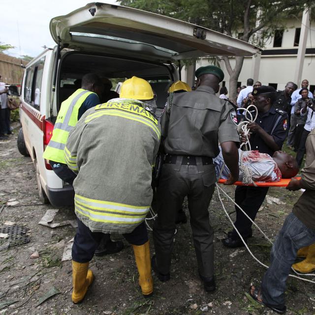 L'explosion s'est produite devant l'entrée de l'immeuble où se trouve le siège local des Nations unies. [Afolabi Sodtunde]