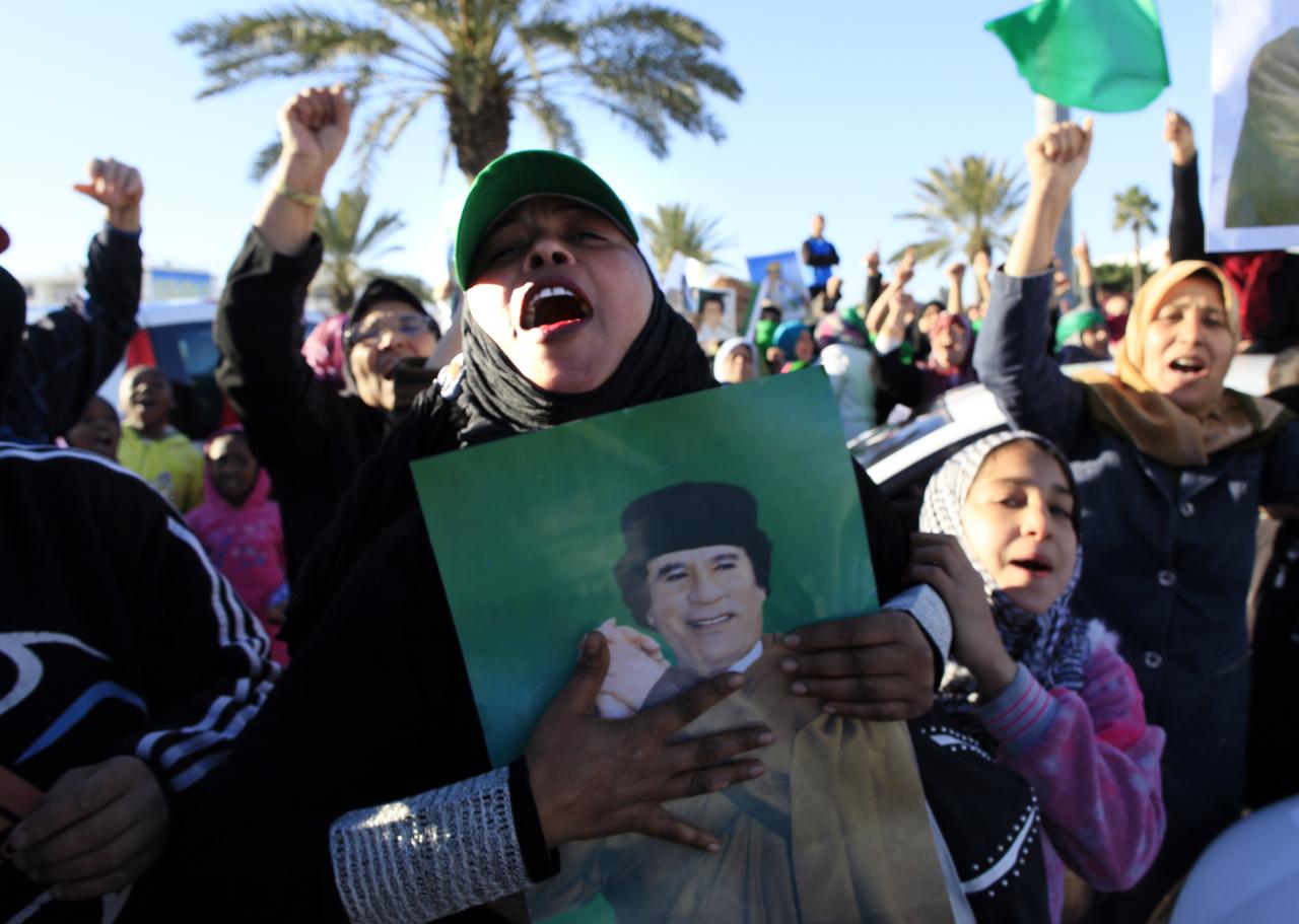 Des partisans du régime ont manifesté à Tripoli. [REUTERS - Ahmed Jadallah]