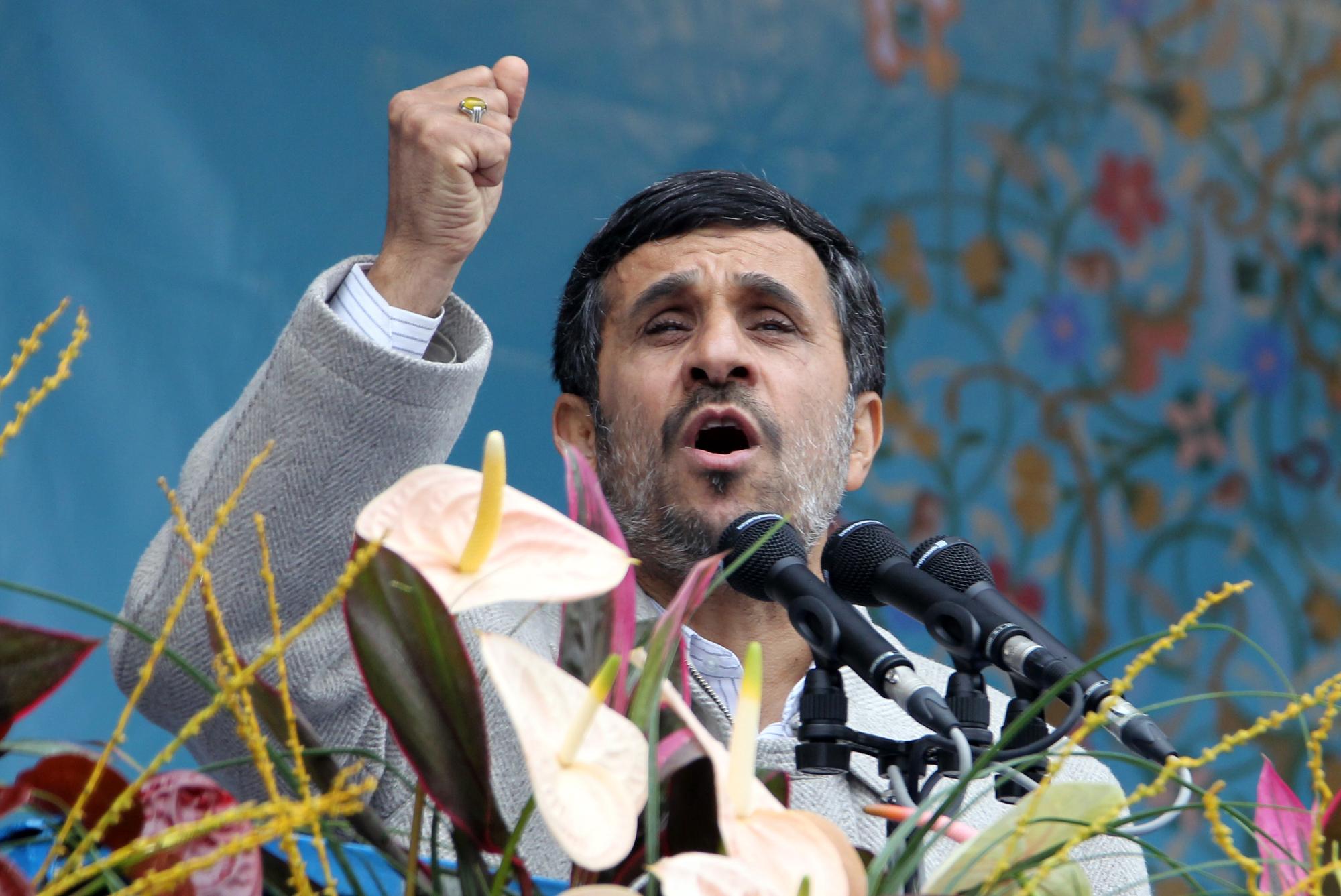 Le président Ahmadinejad a fustigé les organisateurs des premières manifestations anti-gouvernementales depuis un an. [Atta Kenare]