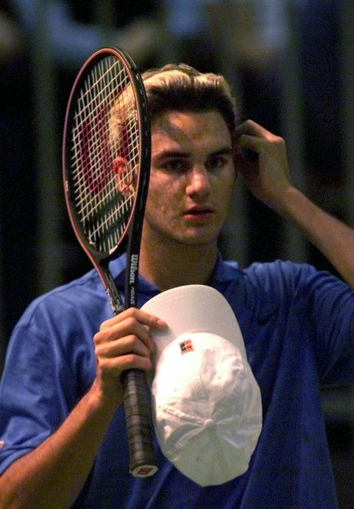 En avril 1999, le jeune Roger Federer (17 ans) disputait son premier match de Coupe Davis face à l'Italien Davide Sanguinetti. Il s'était imposé 6-4 6-7 (3/7) 6-3 6-4. [KEYSTONE - Alessandro Della Valle]