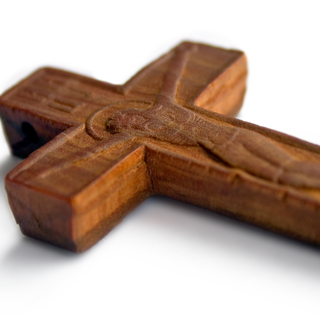 Les crucifix restent autorisés dans les écoles italiennes. [Kovac]