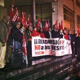 Manifestation à Parla, ville de la banlieue sud de Madrid. Les syndicats protestent contre le licenciement de 66 employés. [Valérie Demon]