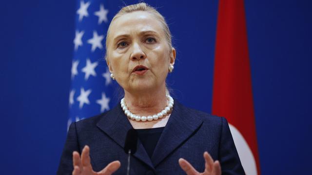 Hillary Clinton a tenu une conférence de presse au sortir des discussions avec son homologue turc Ahmet Davutoglu. [REUTERS - Osman Orsal]