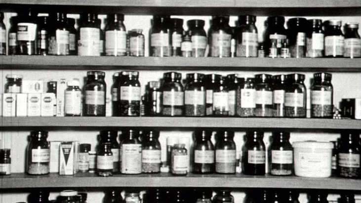 Médicaments [TSR 1971]