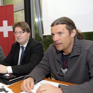 Le Vaudois Claude-Alain Voiblet et le Valaisan Oskar Freysinger rejoignent la direction de l'UDC. [Laurent Gillieron]