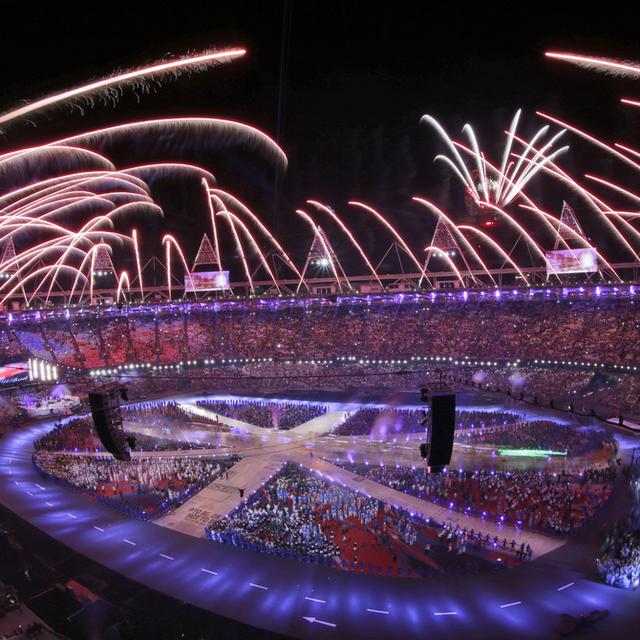 Le feu d'artifice durant la cérémonie de clôture des Jeux olympiques. [AP/Keystone - David J. Phillip]