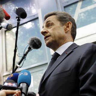 Nicolas Sarkozy devra maintenir une campagne de second tour très à droite, sur la sécurité et l'immigration.