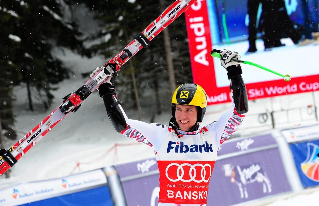 Hirscher met la pression sur Kostelic dans la course au globe de cristal du général. [GEORGI LICOVSKI]