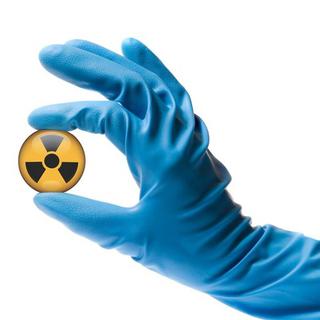 L'uranium est la principale matière première utilisée par l'industrie nucléaire. [igor_shmel]