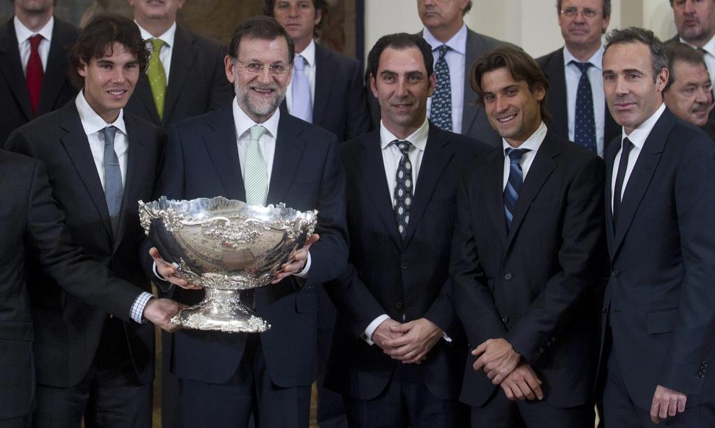 Le premier ministre Mariano Rajoy a reçu l'équipe espagnole de Coupe Davis, victorieuse du Saladier d'argent en 2011, au palais Moncloa, ce mardi 14 février. [Paul White]
