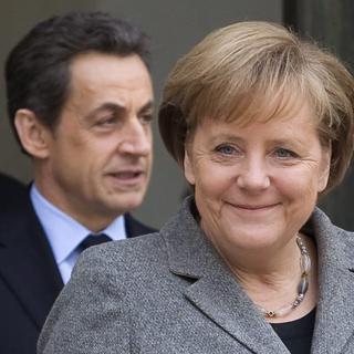 Angela Merkel peut avoir le sourire. Elle est la dirigeante préférée des Européens, selon un sondage. Tout le contraire de Nicolas Sarkozy... [Ian Langsdon]