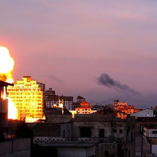 La tension est montée d'un cran jeudi, au deuxième jour de l'opération israélienne contre les groupes armés de Gaza. [Mohammed Saber]