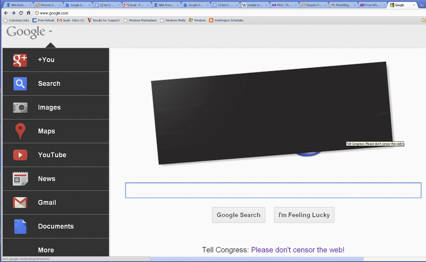 Le célèbre logo de Google a également été barré de noir. [Reuters - Reuters Staff]