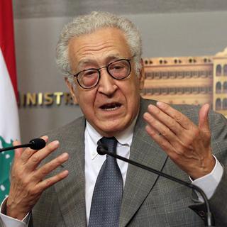 Le médiateur international Lakhdar Brahimi a renouvelé son appel à la mise en oeuvre d'un cessez-le-feu à l'occasion de l'Aïd al-Adha, une des fêtes musulmanes les plus sacrées, qui sera célébrée du 26 au 28 octobre. [EPA/Keystone - Nabil Mouzner]