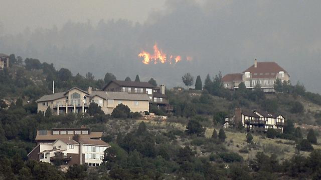 Le principal incendie a démarré samedi à l'ouest de la ville de Colorado Springs. [Bryan Oller]