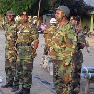 L'armée nigériane a été accusée à plusieurs reprises de tirer sur des personnes non armées en représailles d'attentats menés contre ses soldats. [Stringer]