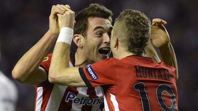 Gomez et Muniain exultent. Bilbao disputera la finale de l'Europa League. [REUTERS - Felix Ausin Ordonez]