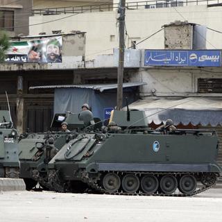 L'armée libanaise s'est déployée à Tripoli, dans le nord du pays, où pro et anti-Assad se sont affrontés. [Bilal Hussein]