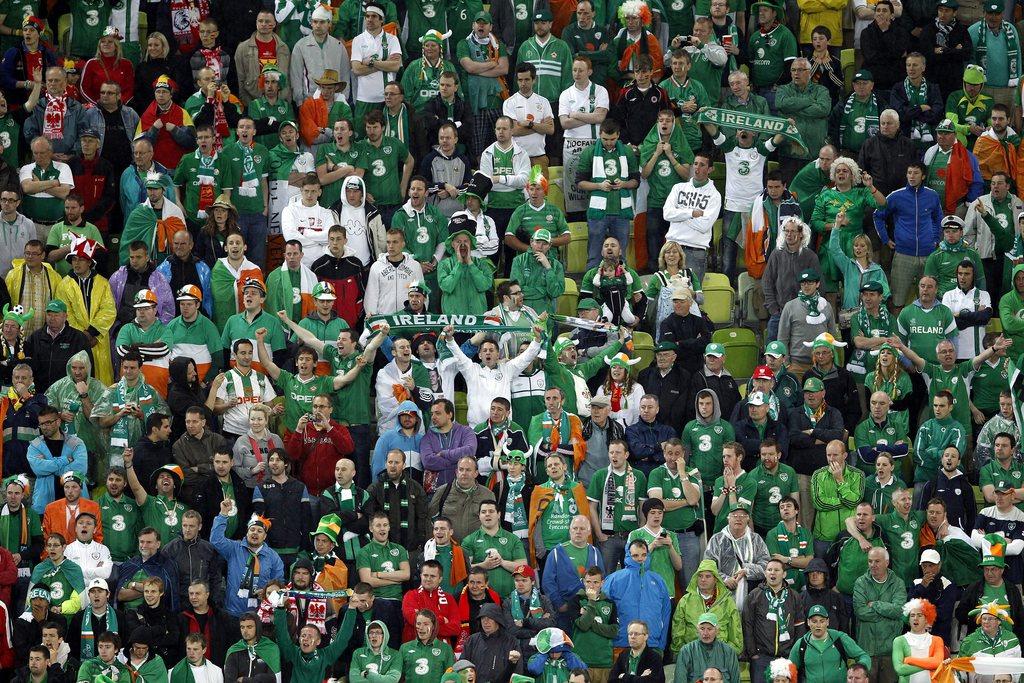 Les supporters irlandais ont reçu un bel hommage... d'Arsène Wenger. [KAMIL KRZACZYNSKI]