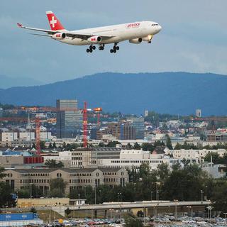 La compagnie aérienne Swiss a vu son bénéfice chuter de 36% sur neuf mois. [Steffen Schmidt]