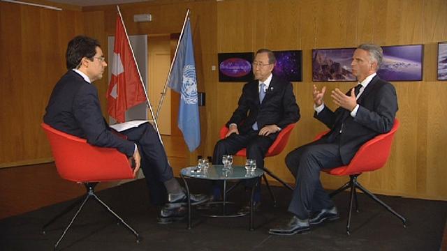 Ban Ki-moon et Didier Burkhalter interrogés par Darius Rochebin dans le cadre des 10 ans de l'adhésion de la Suisse à l'ONU.