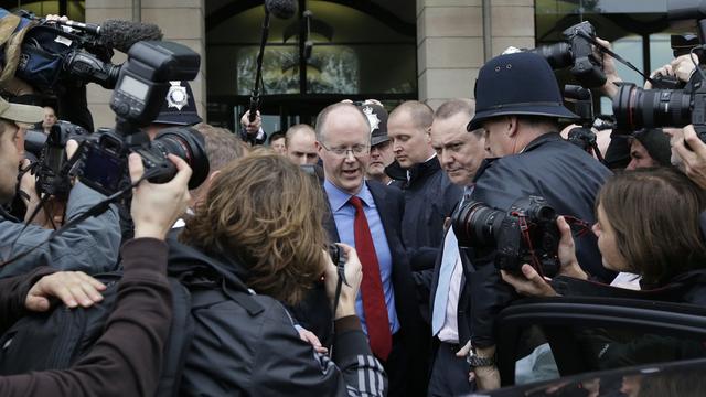 Le directeur général de la BBC, George Entwistle, était entendu mercredi devant la commission médias de la Chambre des Communes. [AP Photo/Lefteris Pitarakis]