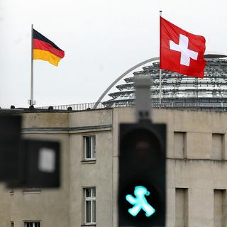 Les socialistes suisses tentent le rapprochement avec le SPD sur l'accord fiscal [Wolfgang Kumm]