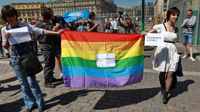 La Gay Pride 2011 à Moscou n’était pas autorisée, mais des activistes sont descendus dans la rue. [ANDREY STENIN / RIA NOVOSTI]