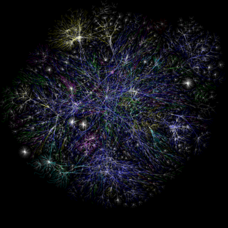 Le net relie entre eux plusieurs milliards de périphériques. [Opte Project - CC BY-NC-SA]