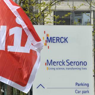 Chaque année, se déroule le "Merck Euro Forum" en Allemagne, les employés genevois espèrent se faire entendre. [Martial Trezzini]